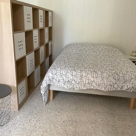 La Provence Apartment *